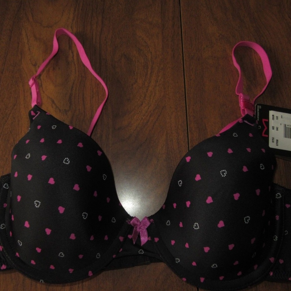 Maidenform 34C Black with Pink Heart Demi Bra NWT